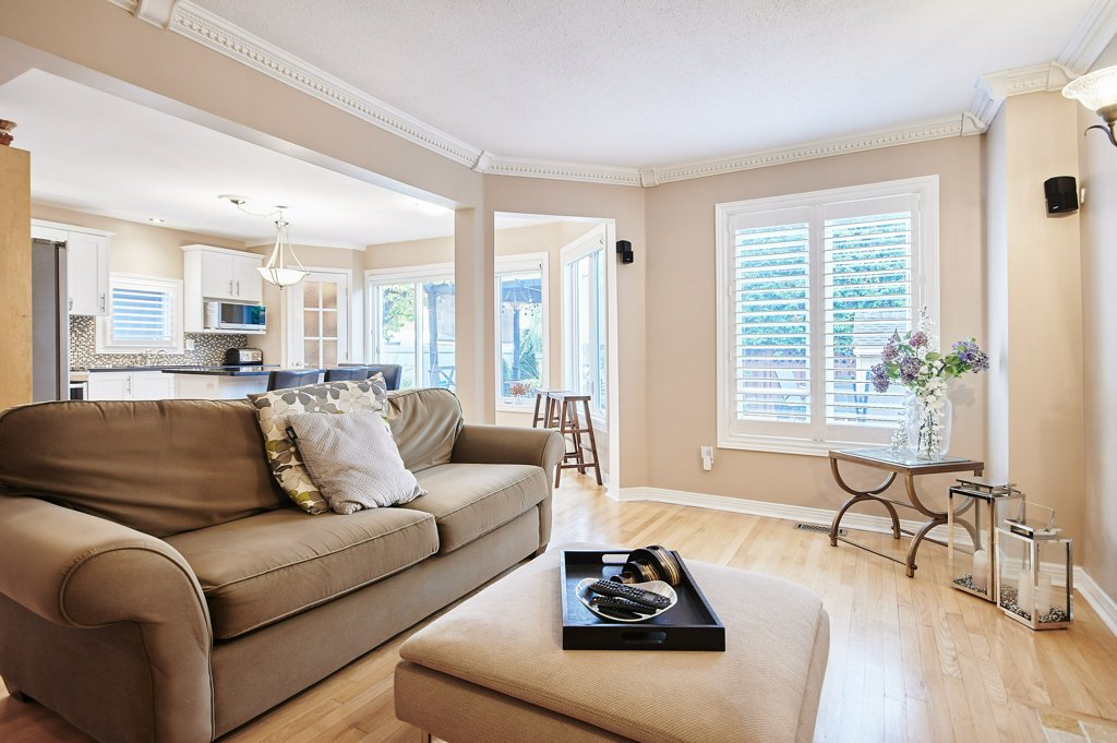 925 Sheenboro Crescent Susan Dunton