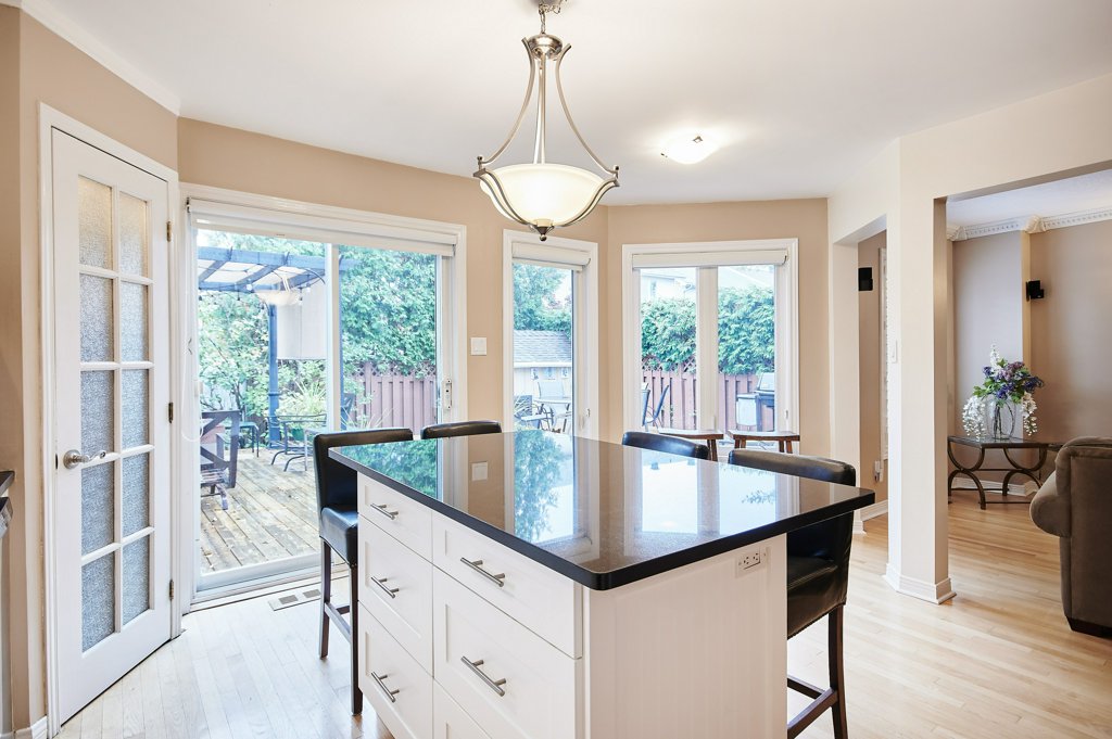 925 Sheenboro Crescent Susan Dunton